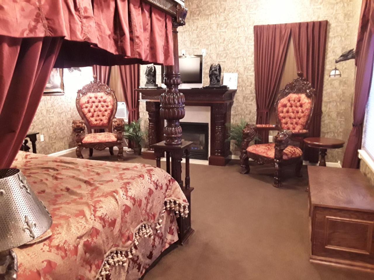 Bed and Breakfast Lions Gate Manor Лава-Хот-Спрингс Экстерьер фото